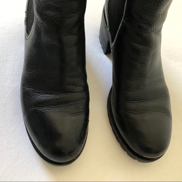 Prada Sz 8.5 Mid Heel Leather Chelsea Boots W/Box - Picture 4 of 8